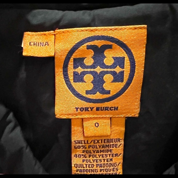 NWOT Tory Burch Black Quilted Jacket w/ Gold “T” Buttons Size 0 - PRISTINE - Picture 13 of 13